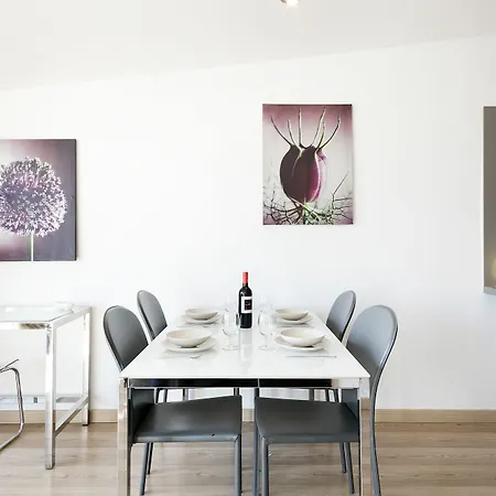 Apartment Aspasios Ramblas Barcelona