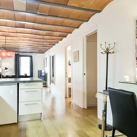 Apartment Aspasios Ramblas Barcelona